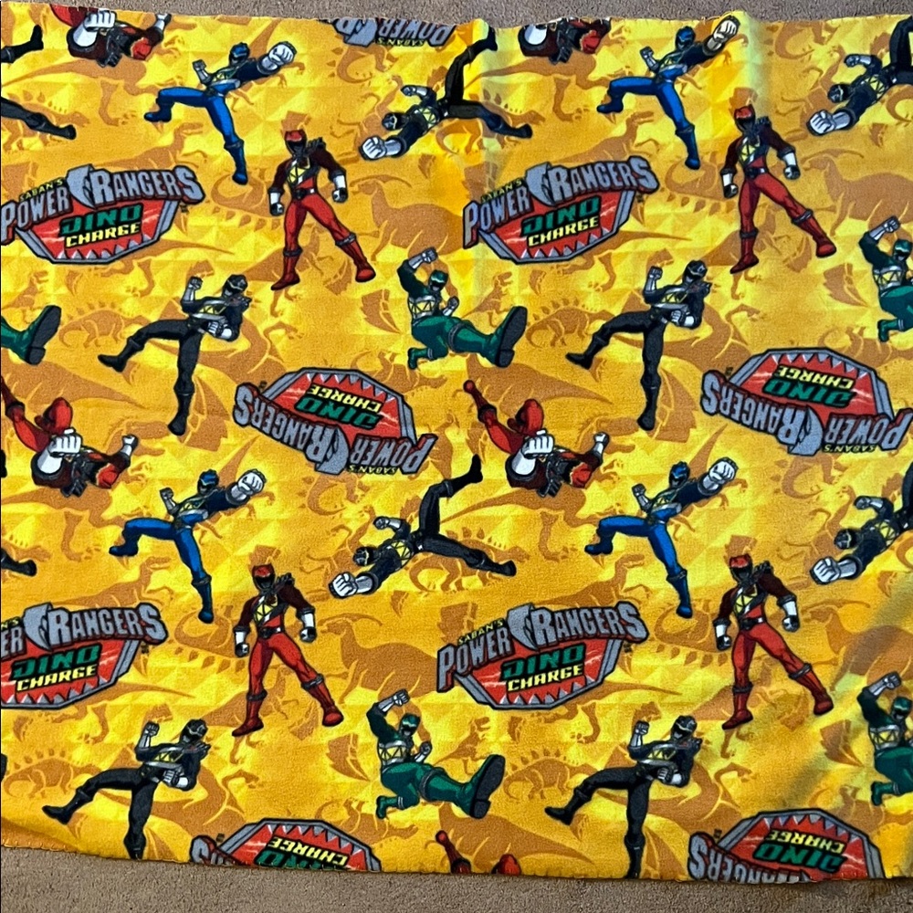 Power Ranger Dino Charge Fabric Throw with Yellow and Red
